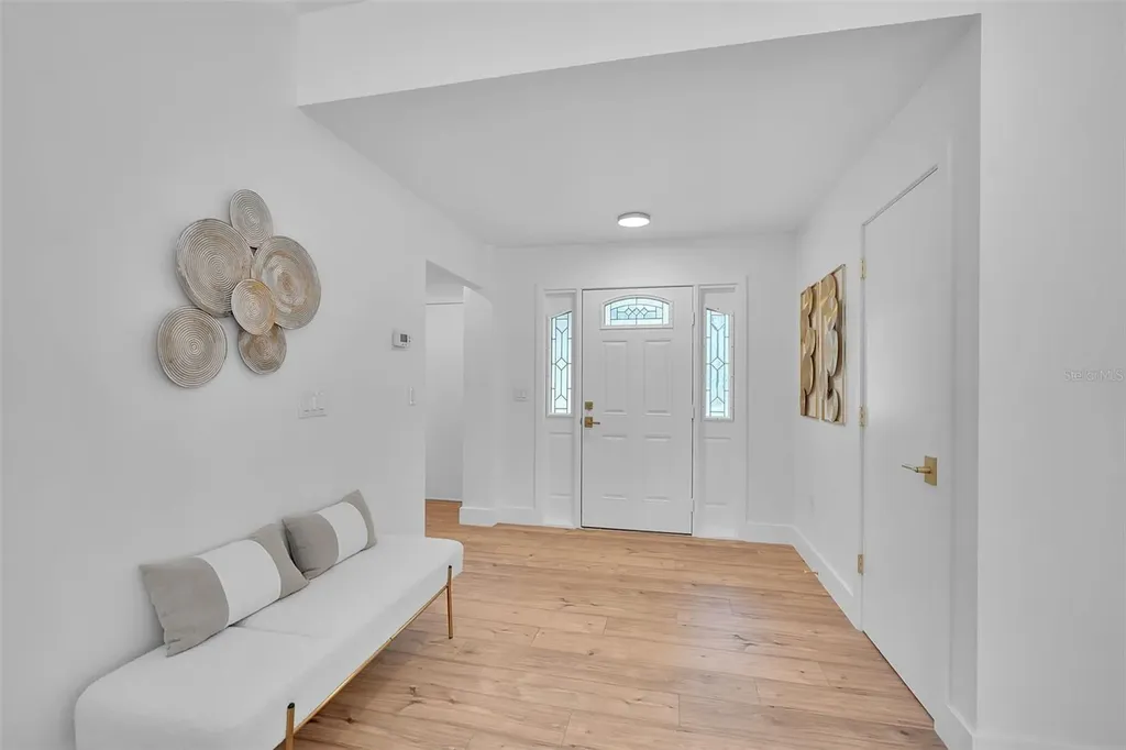 1005 Greystone Lane Sarasota FL 34232
