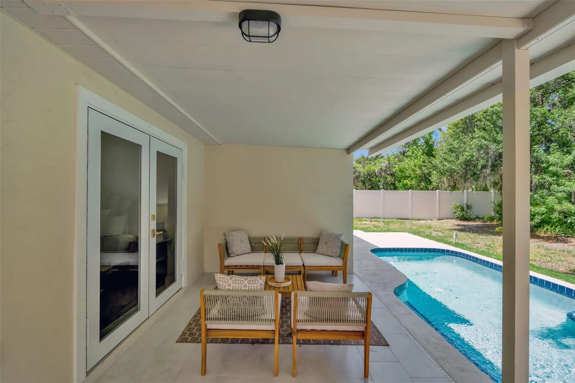 1005 Greystone Lane Sarasota FL 34232