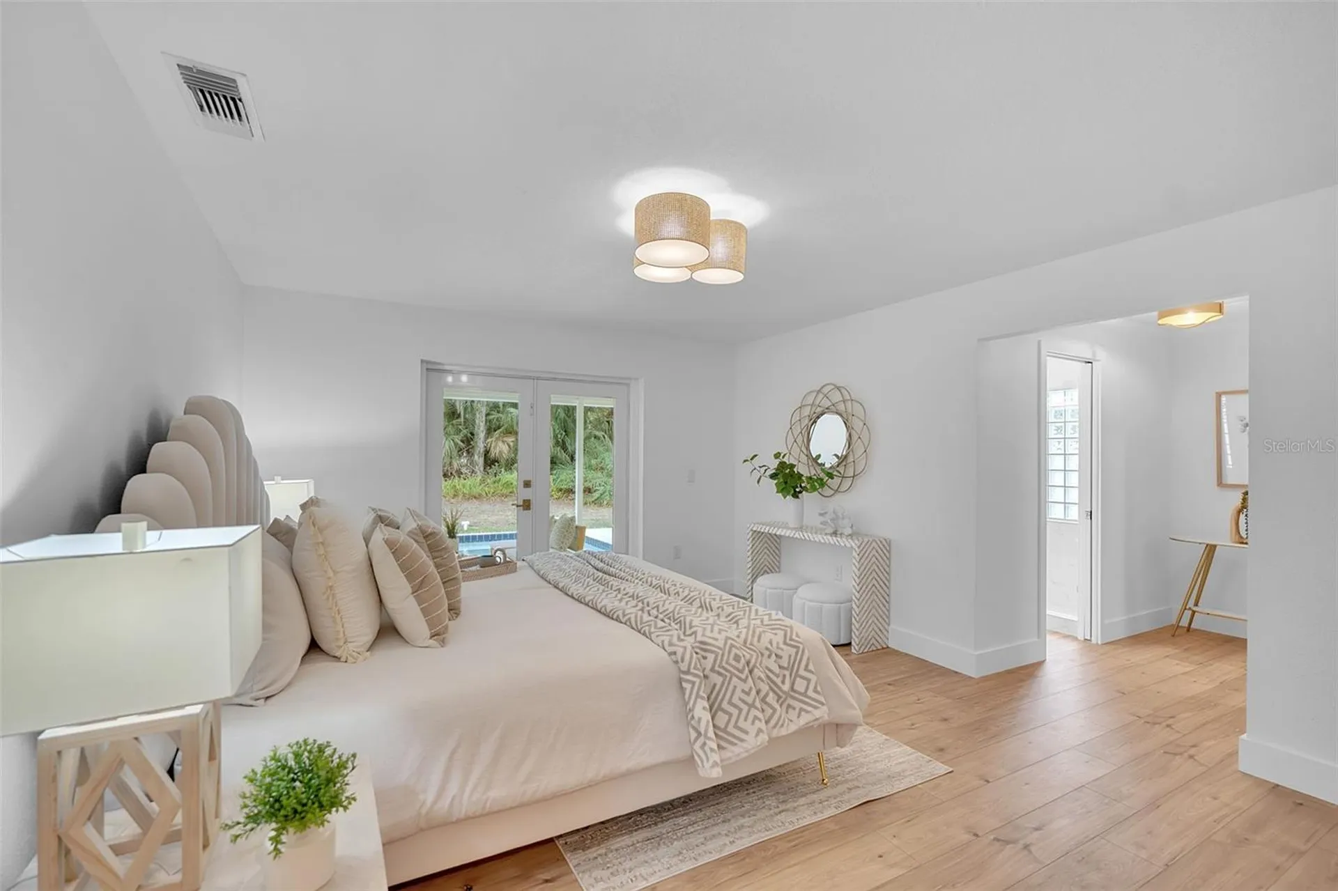 1005 Greystone Lane Sarasota FL 34232