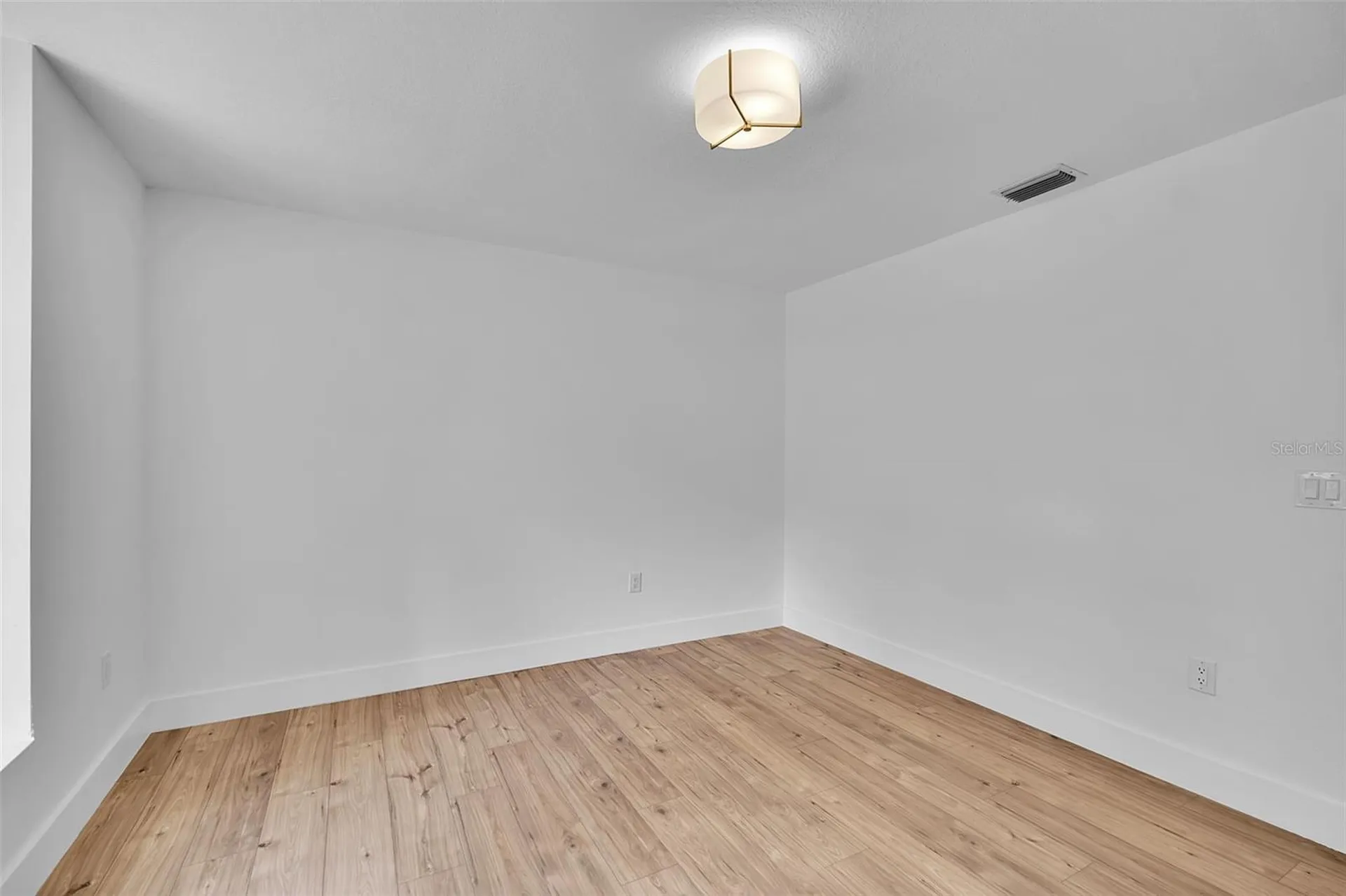 1005 Greystone Lane Sarasota FL 34232