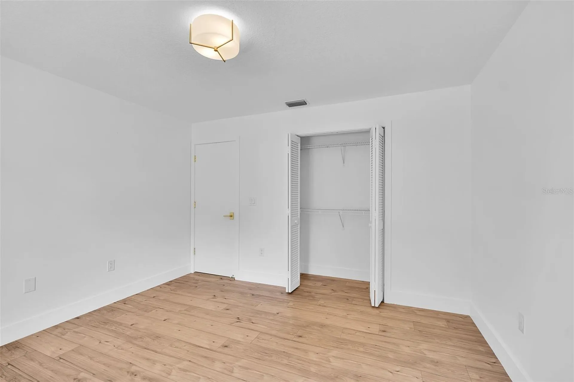 1005 Greystone Lane Sarasota FL 34232