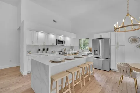 1005 Greystone Lane Sarasota FL 34232