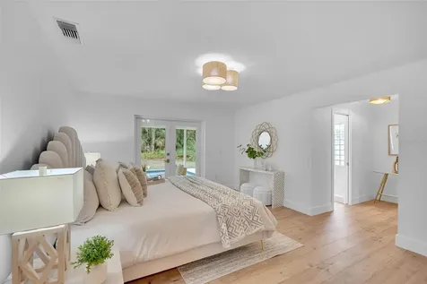 1005 Greystone Lane Sarasota FL 34232