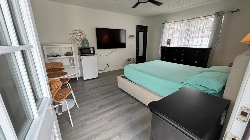 855 Sunridge Point Drive Seffner FL 33584