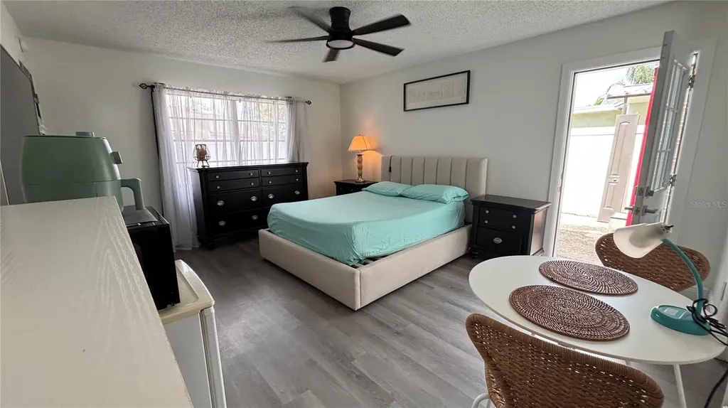 855 Sunridge Point Drive Seffner FL 33584