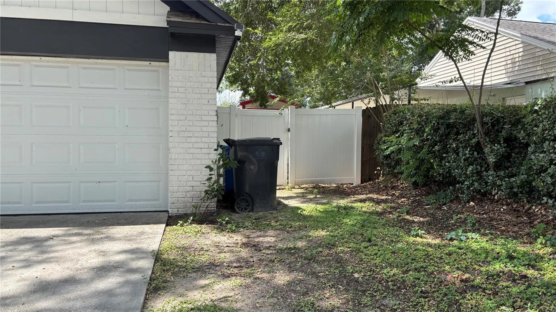 855 Sunridge Point Drive Seffner FL 33584