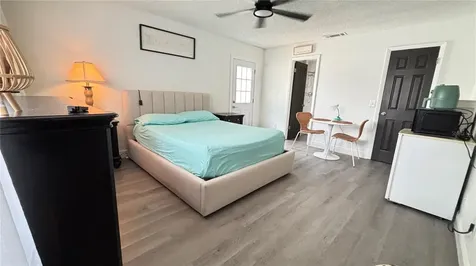 855 Sunridge Point Drive Seffner FL 33584