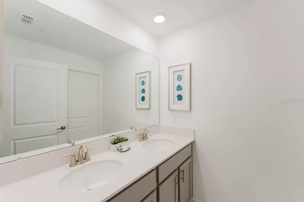 3017 Penelope Loop Kissimmee FL 34746