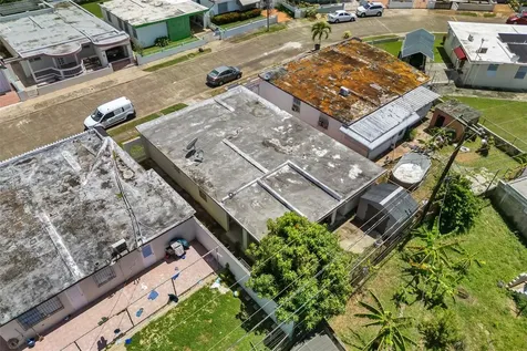 1-12 Y Arroyo PR 00714