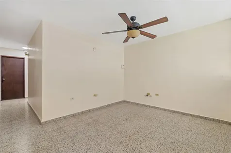 1-12 Y Arroyo PR 00714
