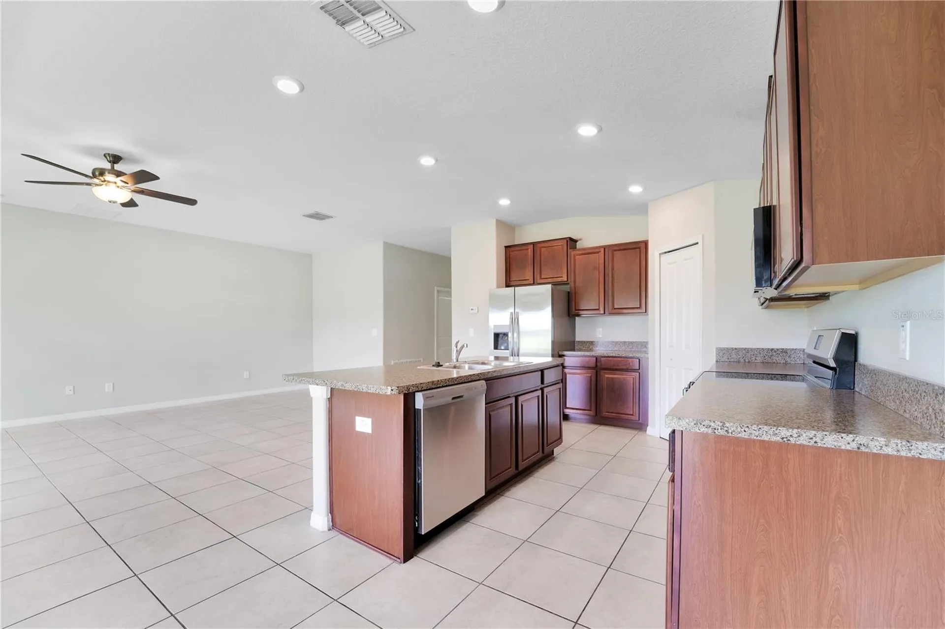 10116 Carloway Hills Drive Wimauma FL 33598