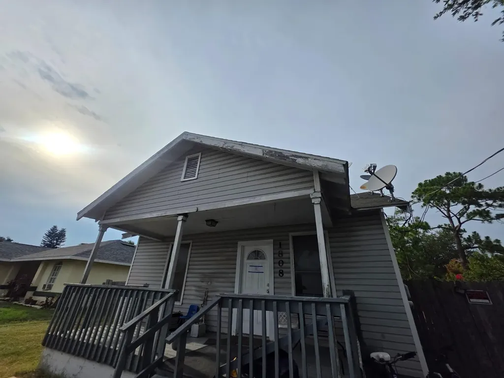 1808 17th Street E Palmetto FL 34221