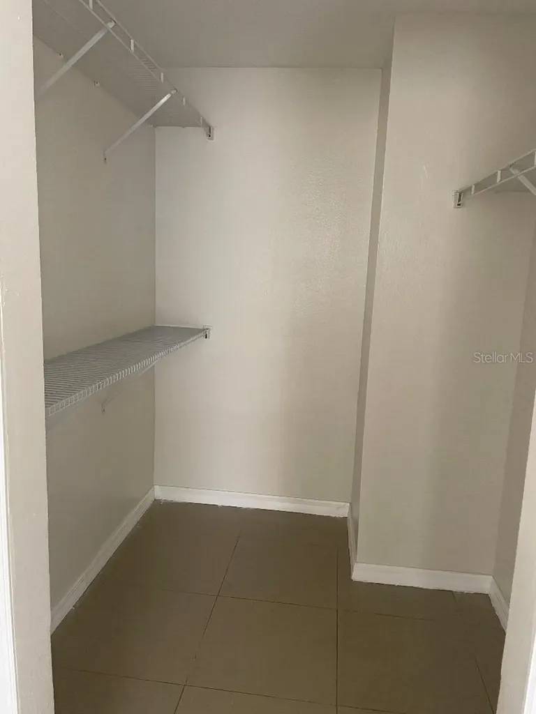 5602 Pinnacle Heights Circle Tampa FL 33624