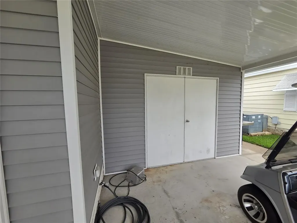 332 Victoria Drive Haines City FL 33844