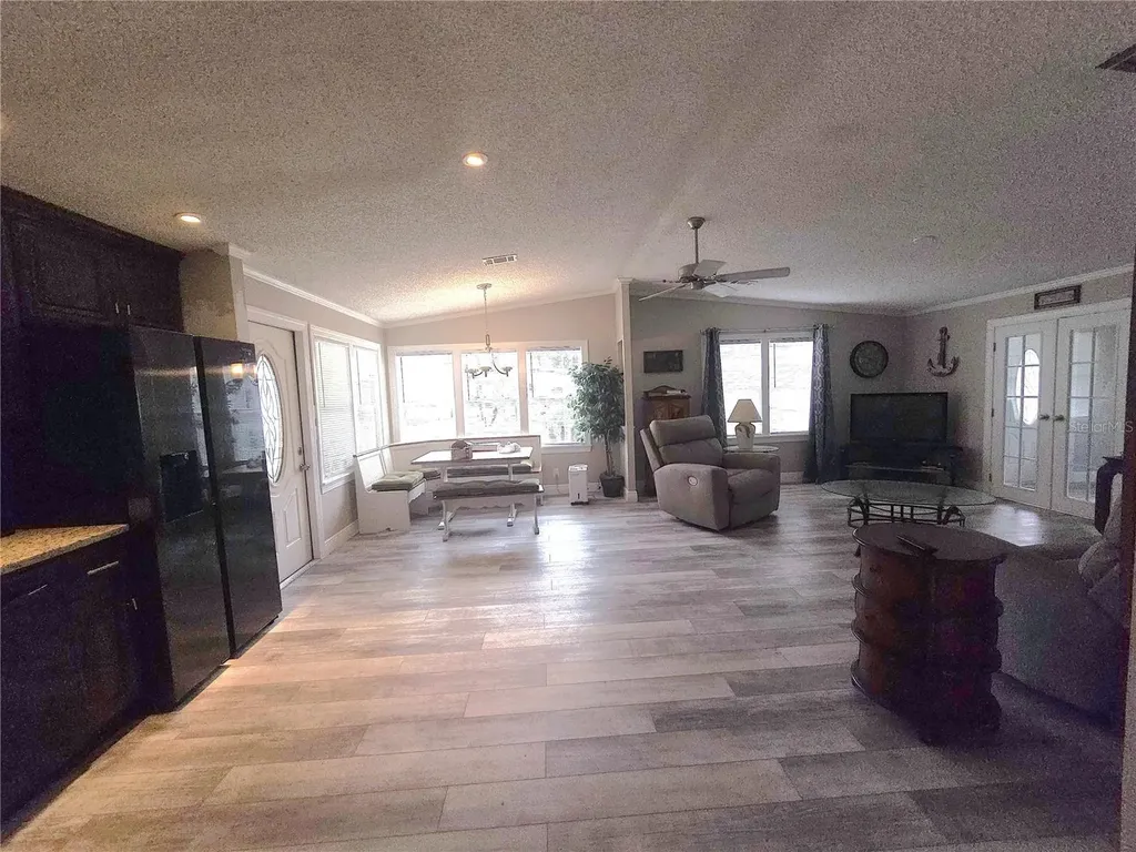 332 Victoria Drive Haines City FL 33844