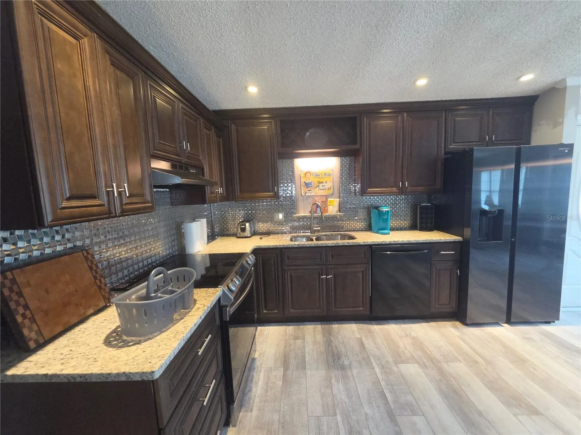 332 Victoria Drive Haines City FL 33844