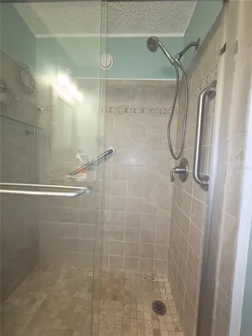 332 Victoria Drive Haines City FL 33844