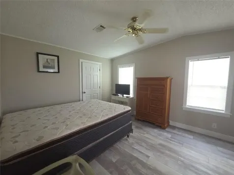 332 Victoria Drive Haines City FL 33844
