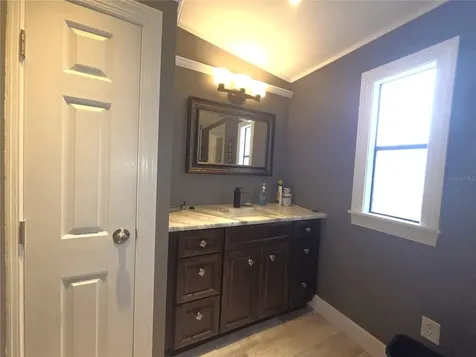 332 Victoria Drive Haines City FL 33844