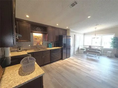 332 Victoria Drive Haines City FL 33844