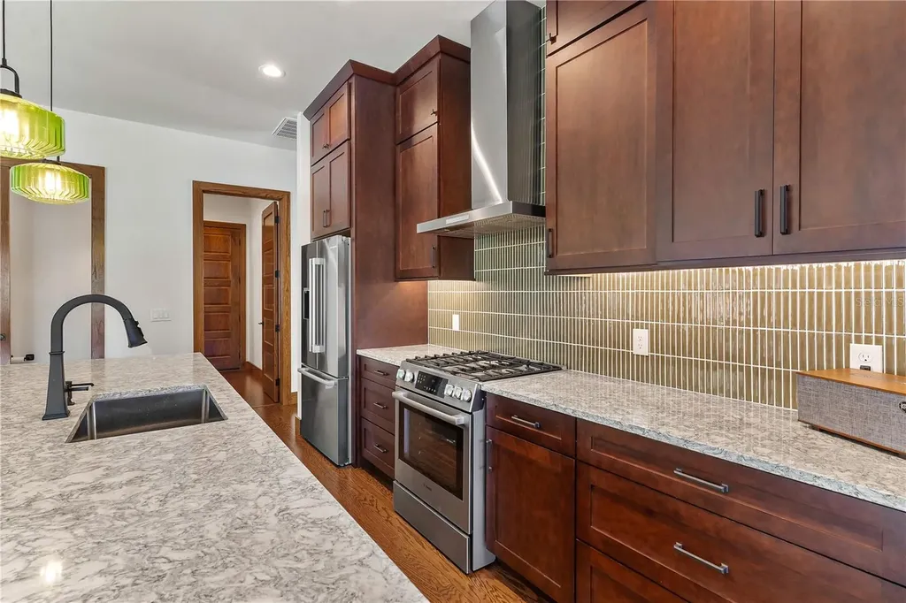 1000 S 9th Street Leesburg FL 34748