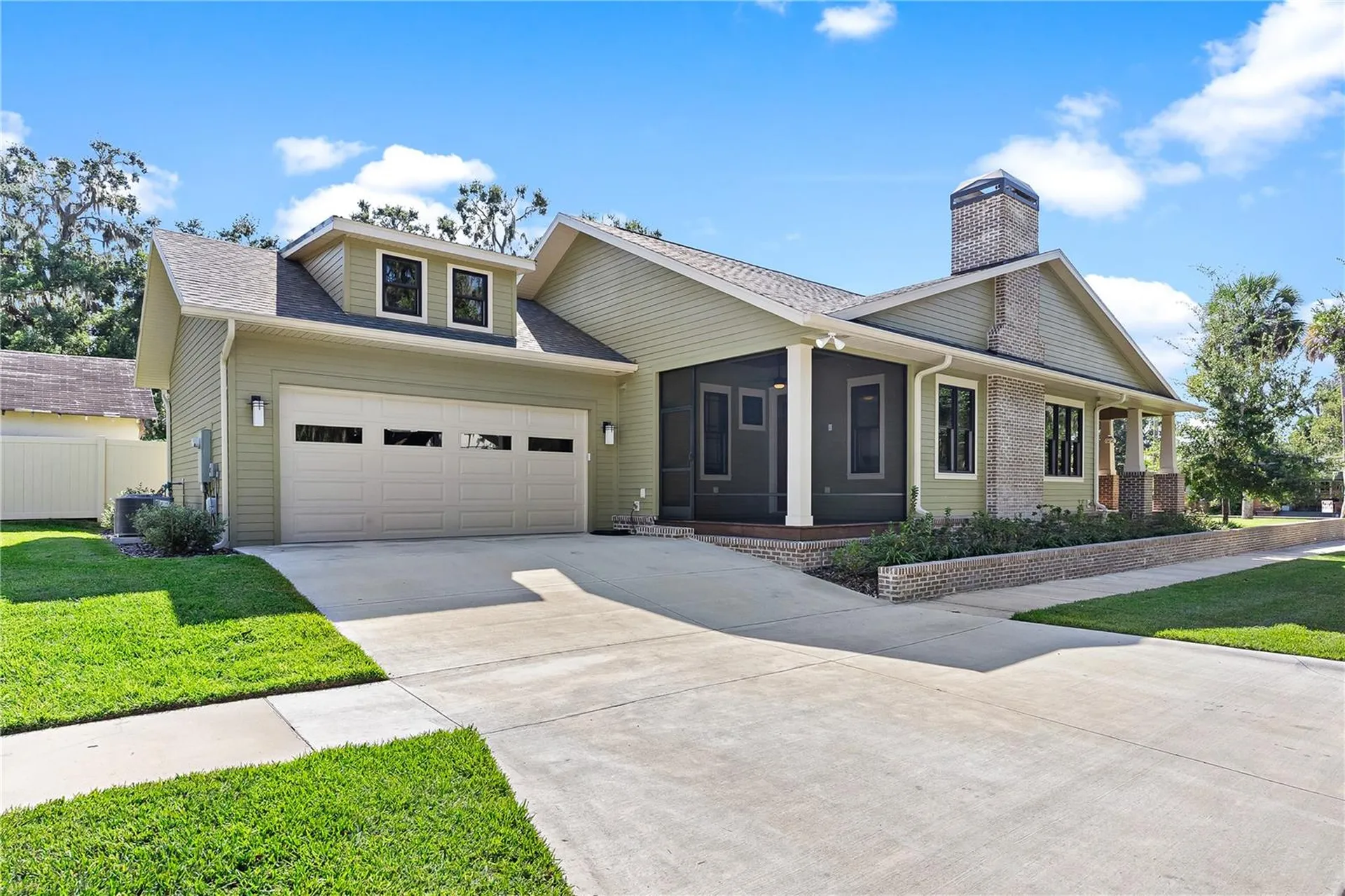 1000 S 9th Street Leesburg FL 34748