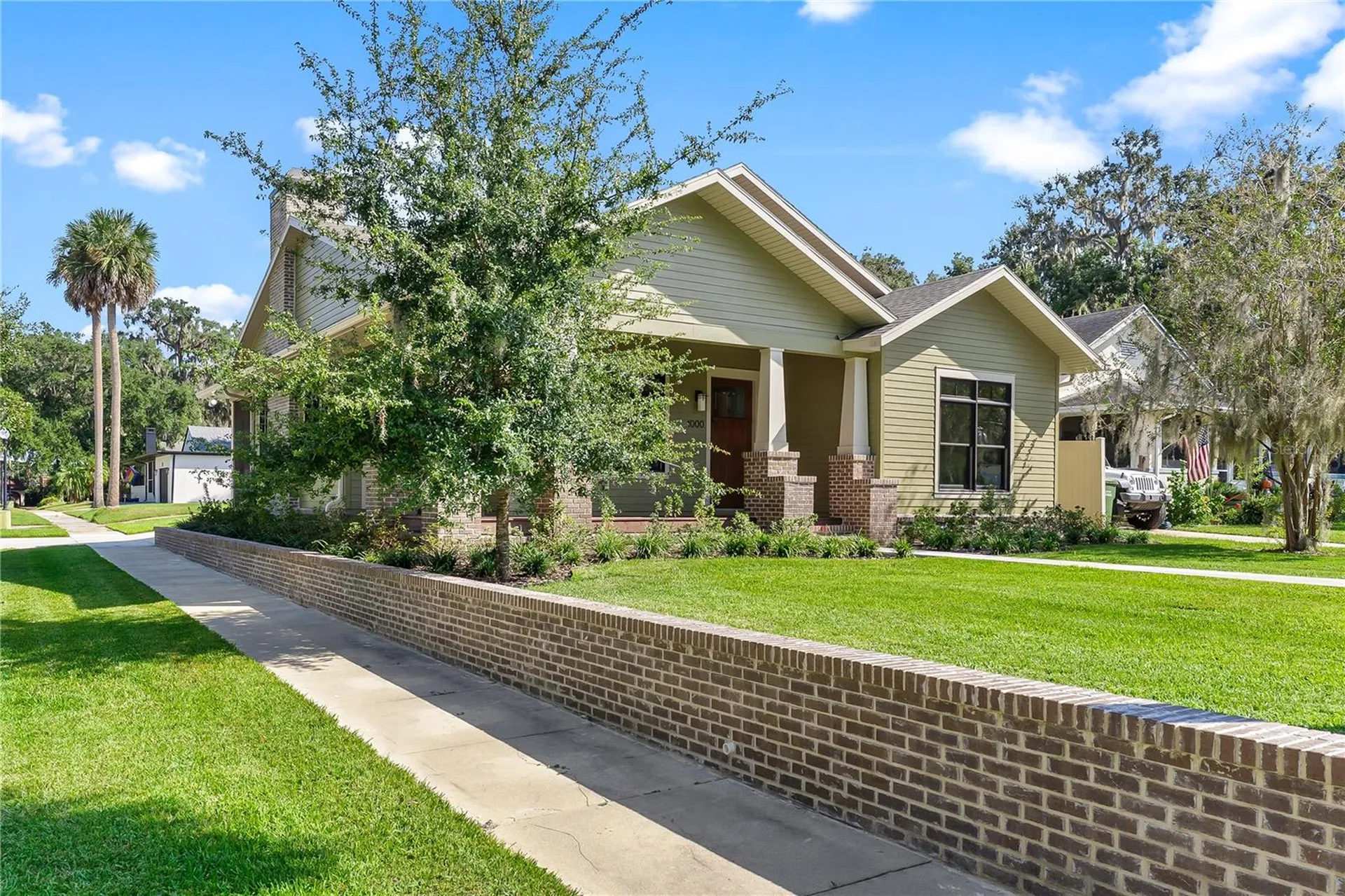 1000 S 9th Street Leesburg FL 34748