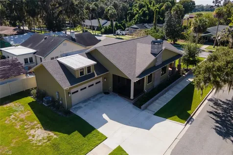 1000 S 9th Street Leesburg FL 34748