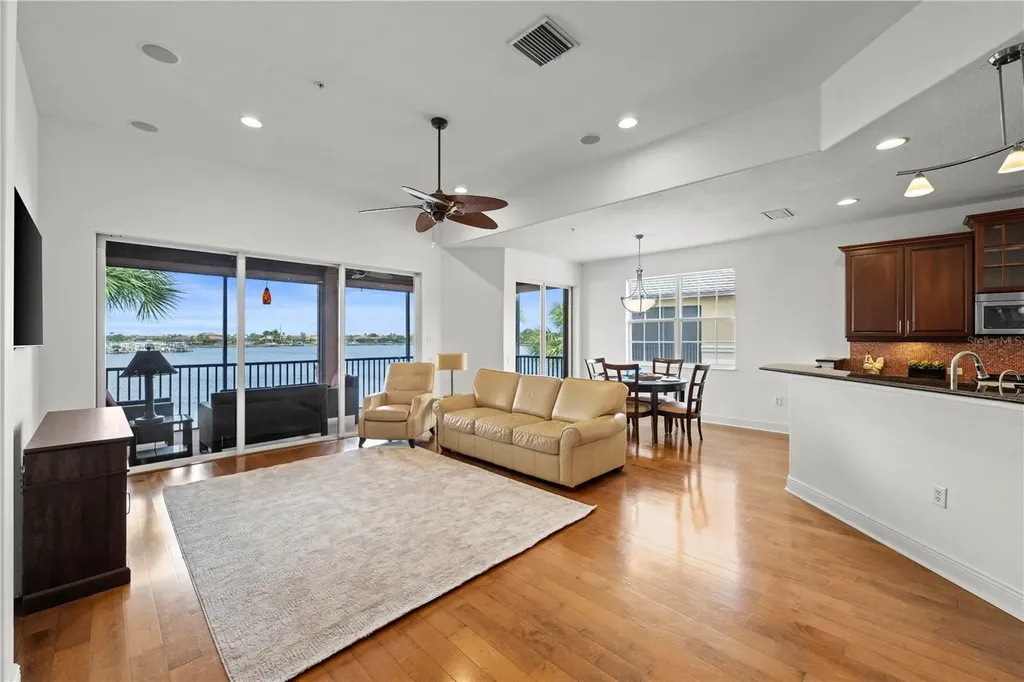 1139 Riverscape Street Bradenton FL 34208