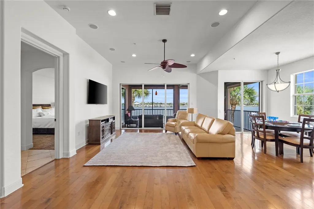 1139 Riverscape Street Bradenton FL 34208