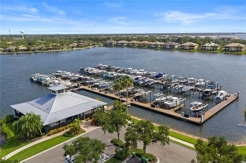 1139 Riverscape Street Bradenton FL 34208