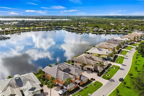 1139 Riverscape Street Bradenton FL 34208