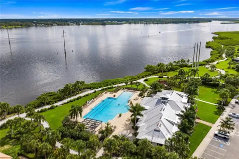 1139 Riverscape Street Bradenton FL 34208