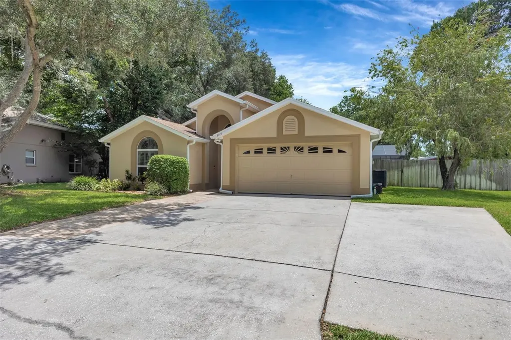 3015 Folklore Drive Valrico FL 33596