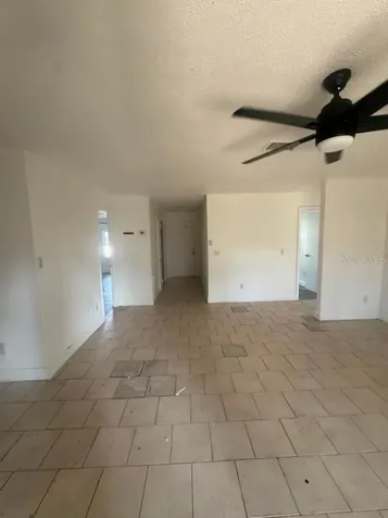 6407 2nd Avenue NE Bradenton FL 34208