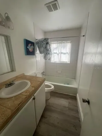 6407 2nd Avenue NE Bradenton FL 34208