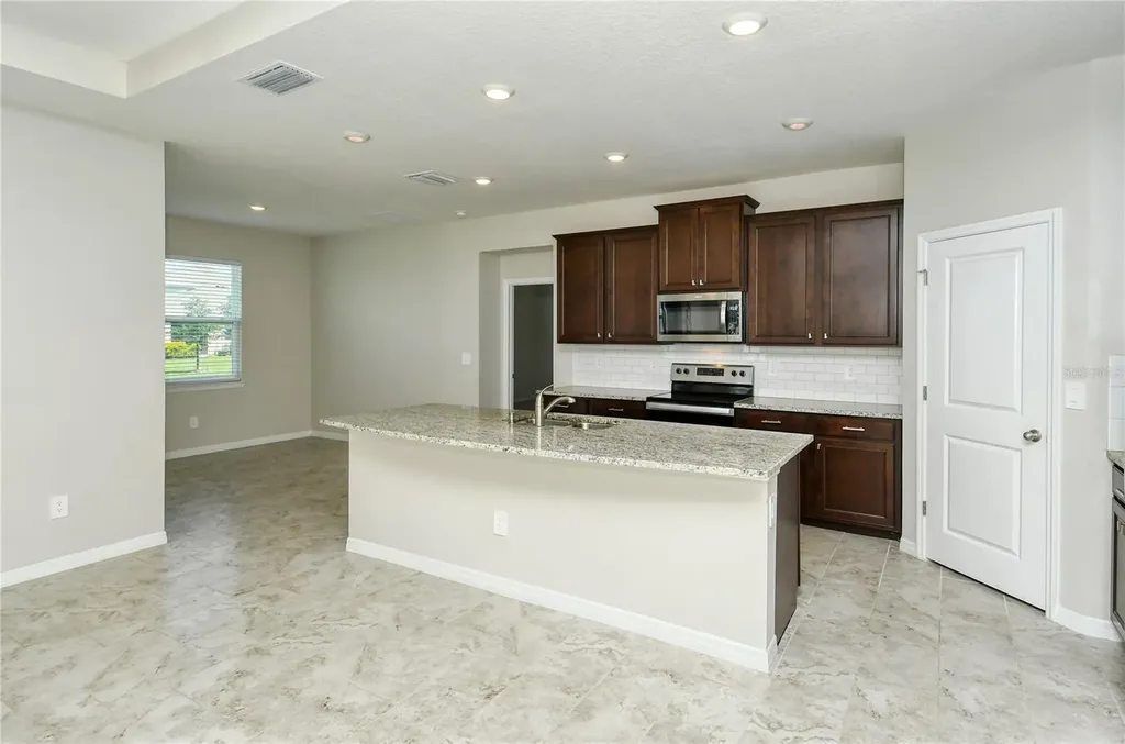 16921 Harvest Moon Way Bradenton FL 34211