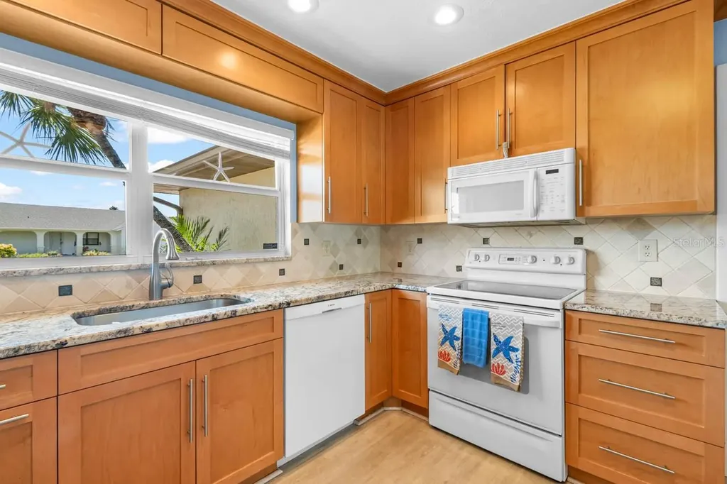 4503 Coral Lake Drive Bradenton FL 34210