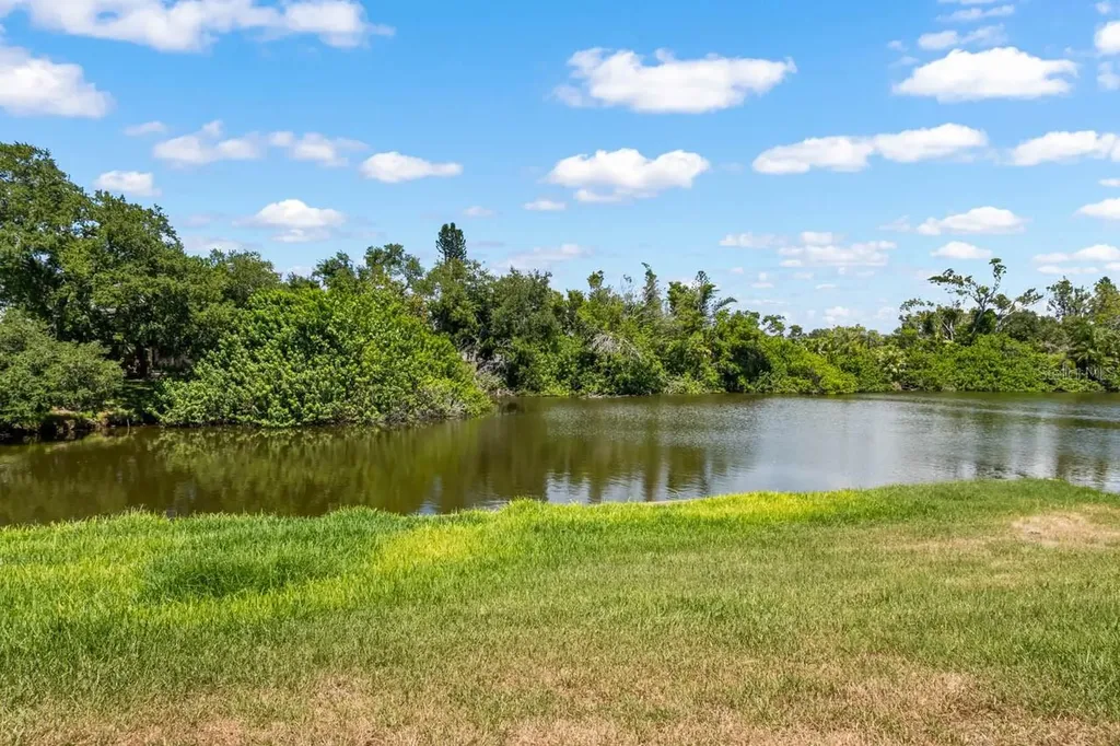 4503 Coral Lake Drive Bradenton FL 34210