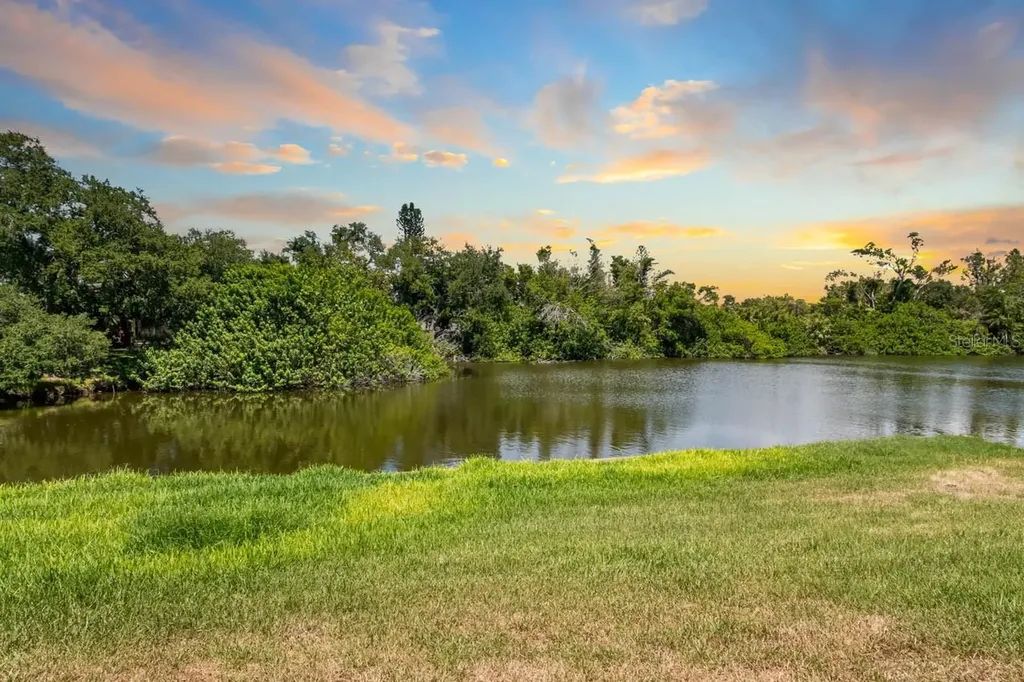 4503 Coral Lake Drive Bradenton FL 34210