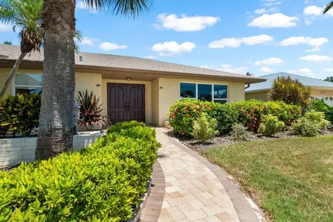 4503 Coral Lake Drive Bradenton FL 34210