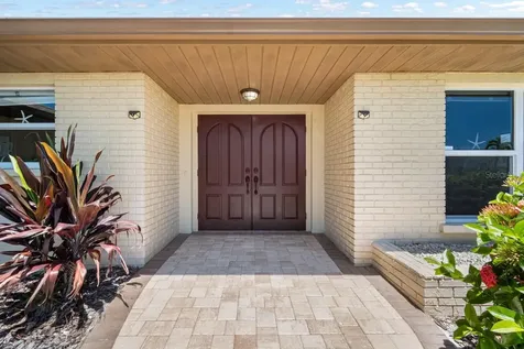4503 Coral Lake Drive Bradenton FL 34210