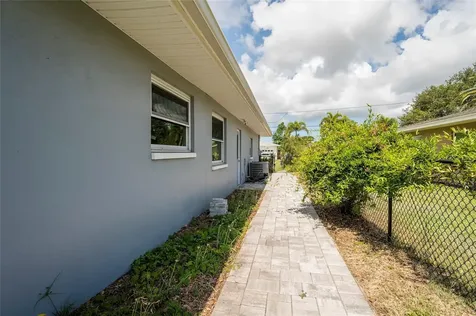 101 S Neptune Avenue Clearwater FL 33765