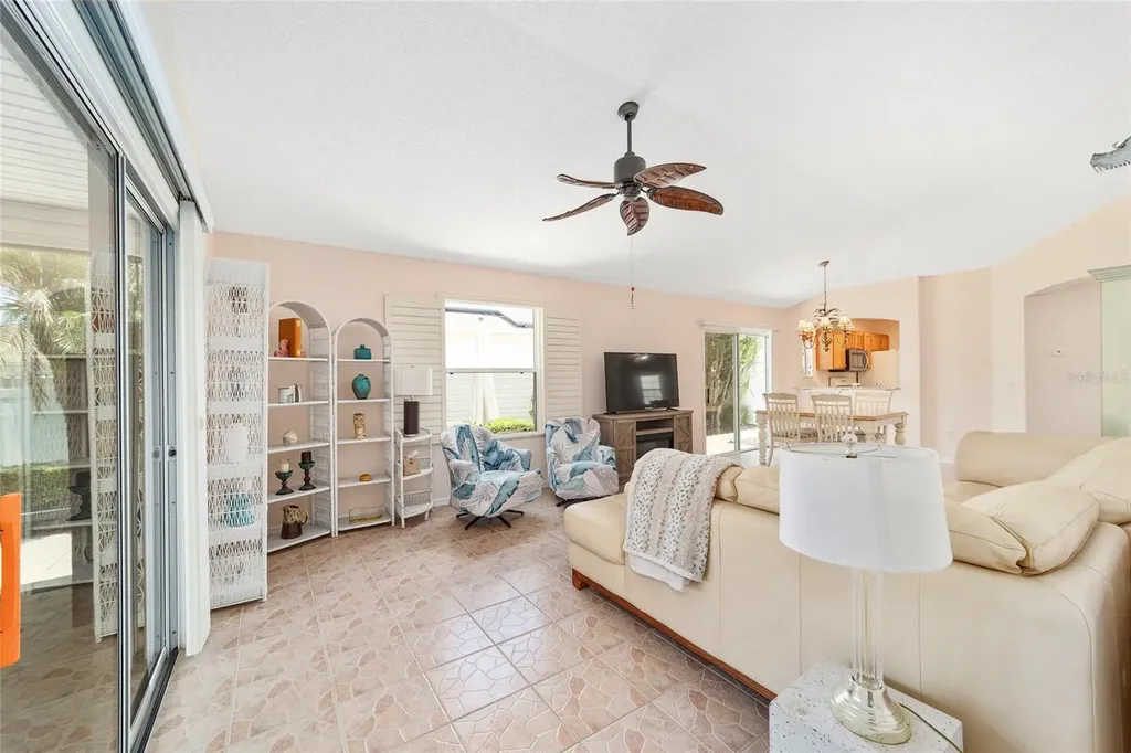 440 Valverda Drive The Villages FL 32162