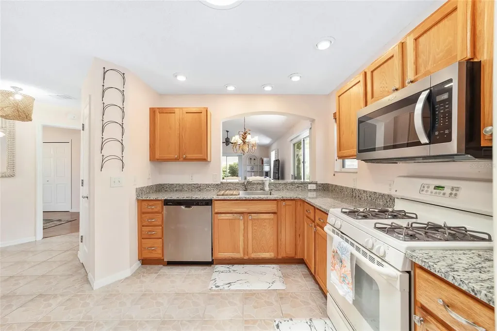 440 Valverda Drive The Villages FL 32162
