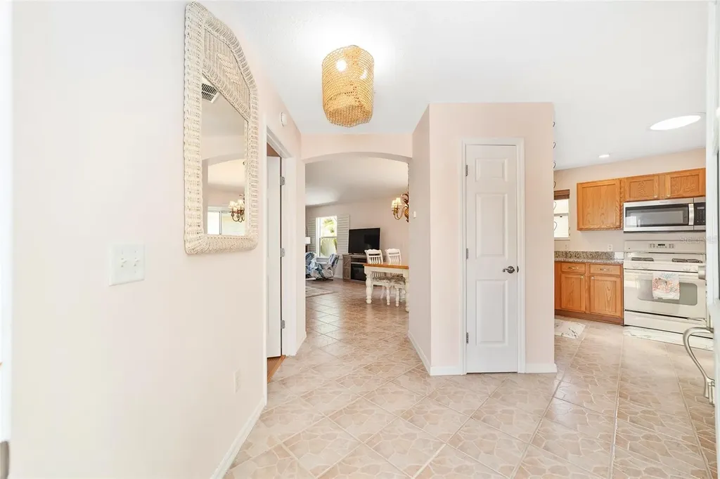 440 Valverda Drive The Villages FL 32162