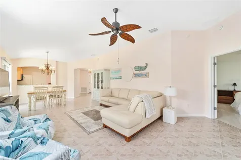 440 Valverda Drive The Villages FL 32162