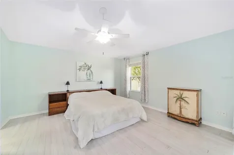 440 Valverda Drive The Villages FL 32162