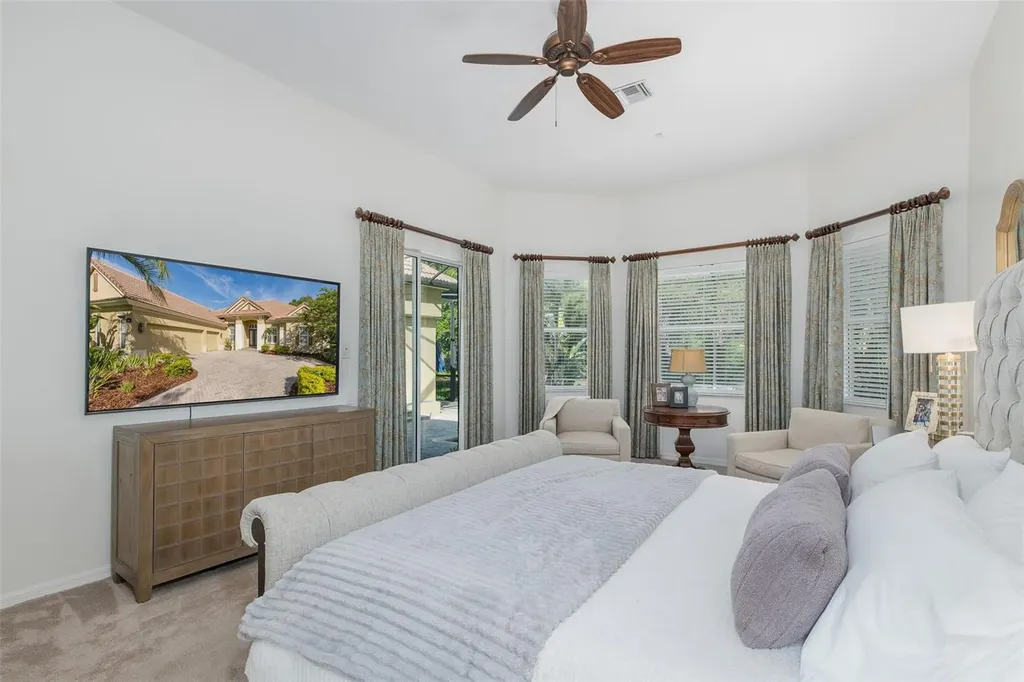 2880 Waters Edge Road Palm Harbor FL 34685