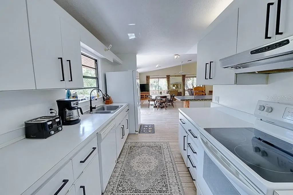 6618 S Beagle Drive Homosassa FL 34448